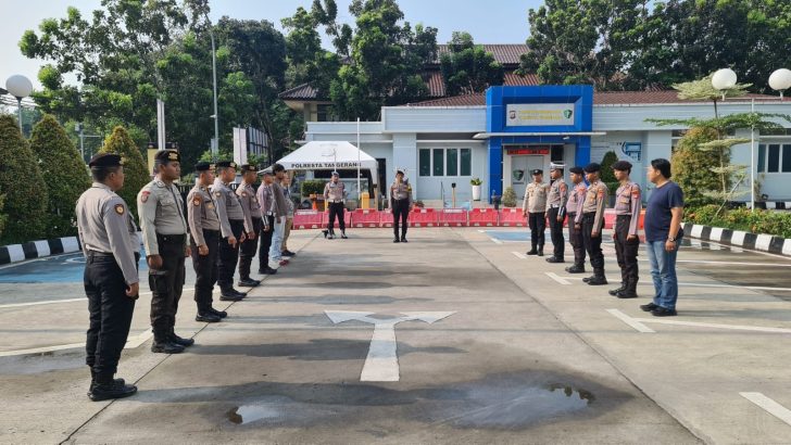 **Anggota Sat Reskrim Ikuti Apel Serah Terima Piket Fungsi di Polresta Tangerang**