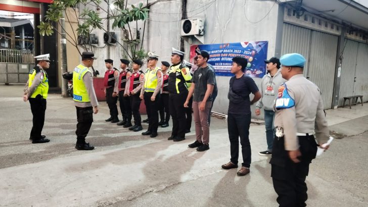 *Personil Satreskrim Polresta Tangerang Ikut Amankan Penyekatan Perbatasan dalam Rangka Pelantikan Presiden dan Wakil Presiden*