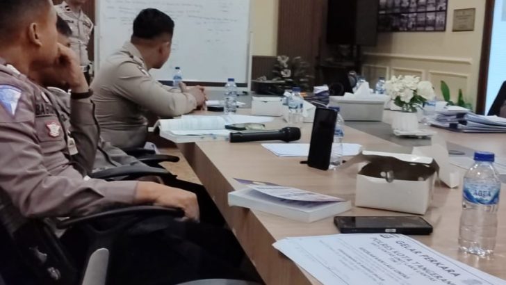Iptu joko melaksanakan gelar perkara di satlantas