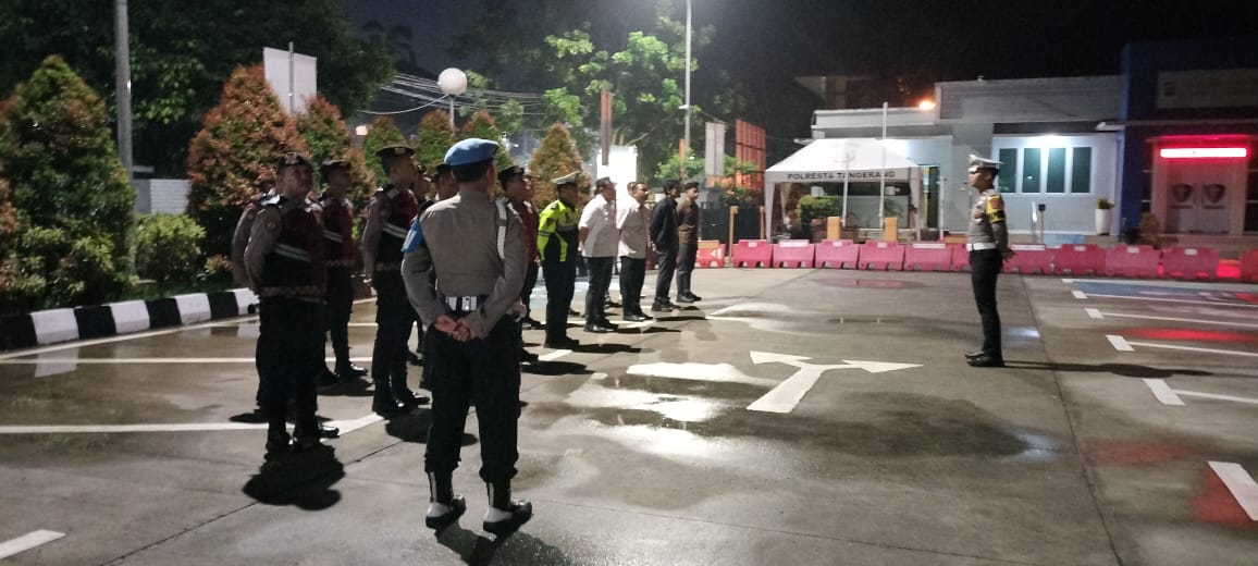 Polresta Tangerang Gelar Apel Malam dan Patroli Guna Berikan Pelayanan Terbaik bagi Masyarakat
