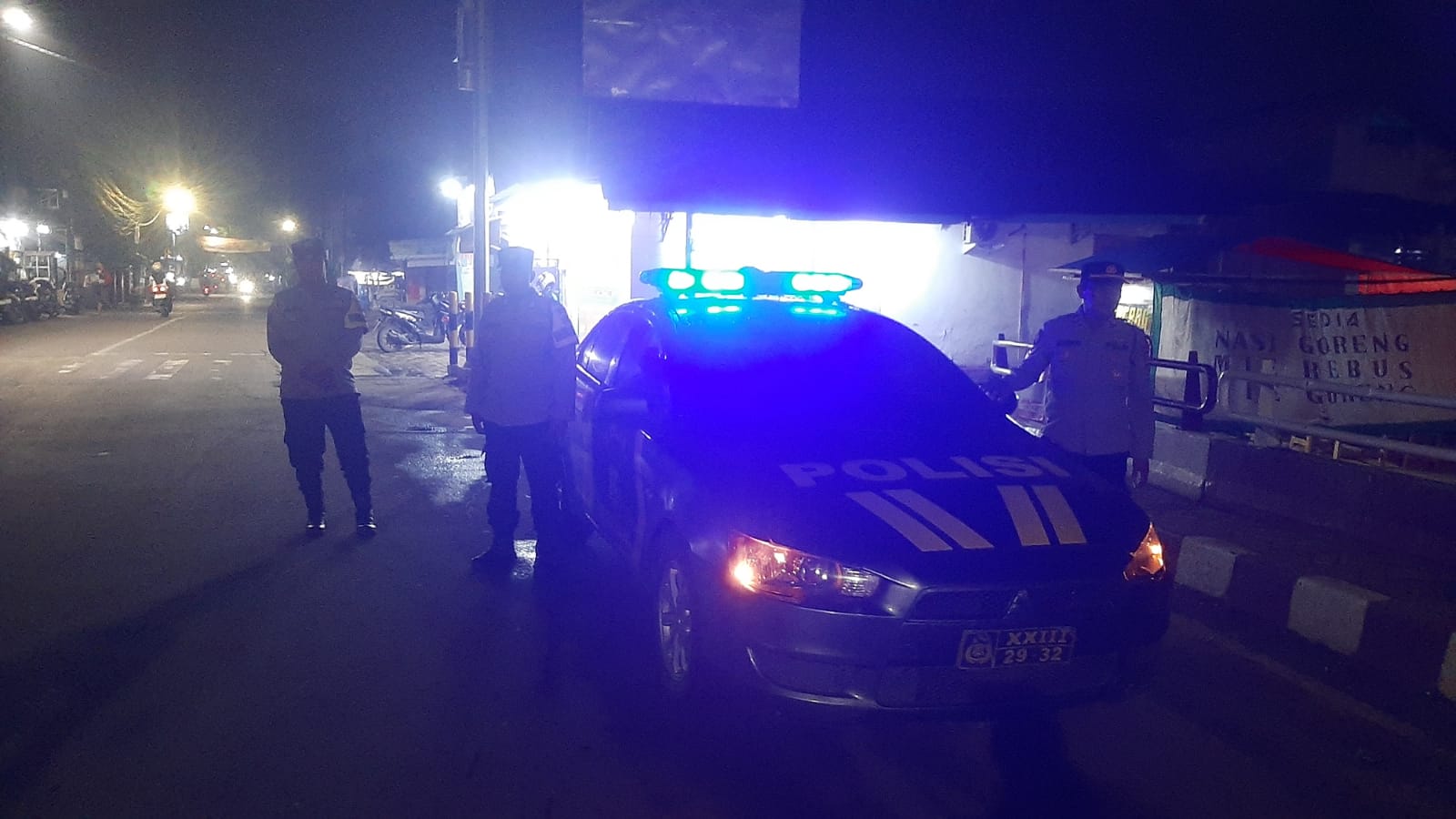 rangka cipta kondisi situasi Kamtibmas, Kepolisian Sektor Rajeg jajaran Polresta Tangerang Polda Banten menggelar Ops Cipta kondisi atau patroli Kegiatan Rutin Yang Ditingkatkan, di wilayah Kecamatan Rajeg Kabupaten Tangerang, Kamis (21/11/2024).