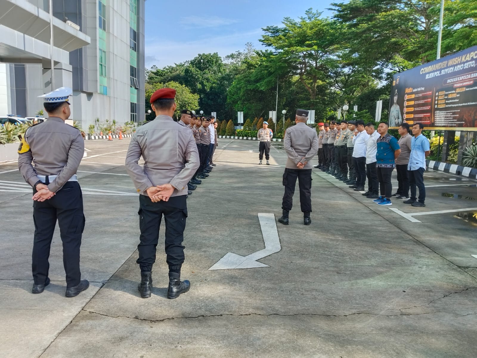 Anggota Sat Reskrim Polresta Tangerang Ikuti Apel Serah Terima Piket Fungsi