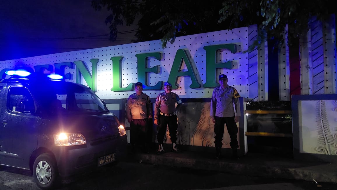 Untuk mengantisipasi gangguan keamanan malam hari, Polsek Rajeg rutin patroli mobile wilayah Wilkum Polsek Rajeg.