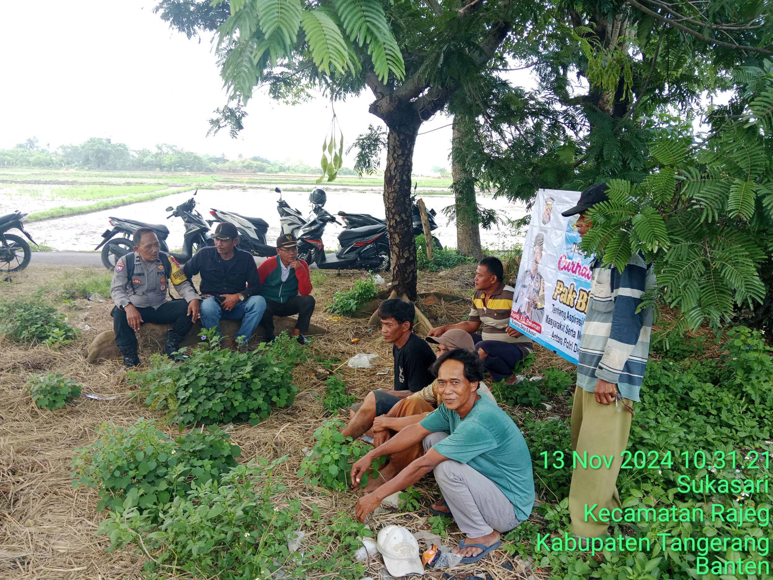 Kegiatan sambang dan himbauan kamtibmas kepada warga di desa binaan