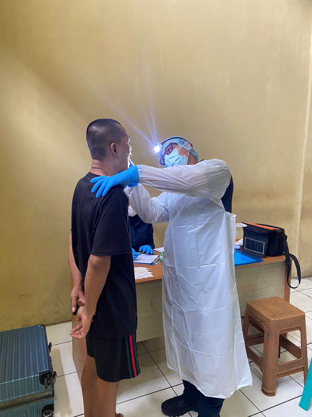 Siddokes Polresta Tangerang Melakukan Pemeriksaan Odontogram Gigi Kepada Tahanan Di Rutan Polresta Tangerang Bekerja Sama Dengan Biddokes Polda Banten