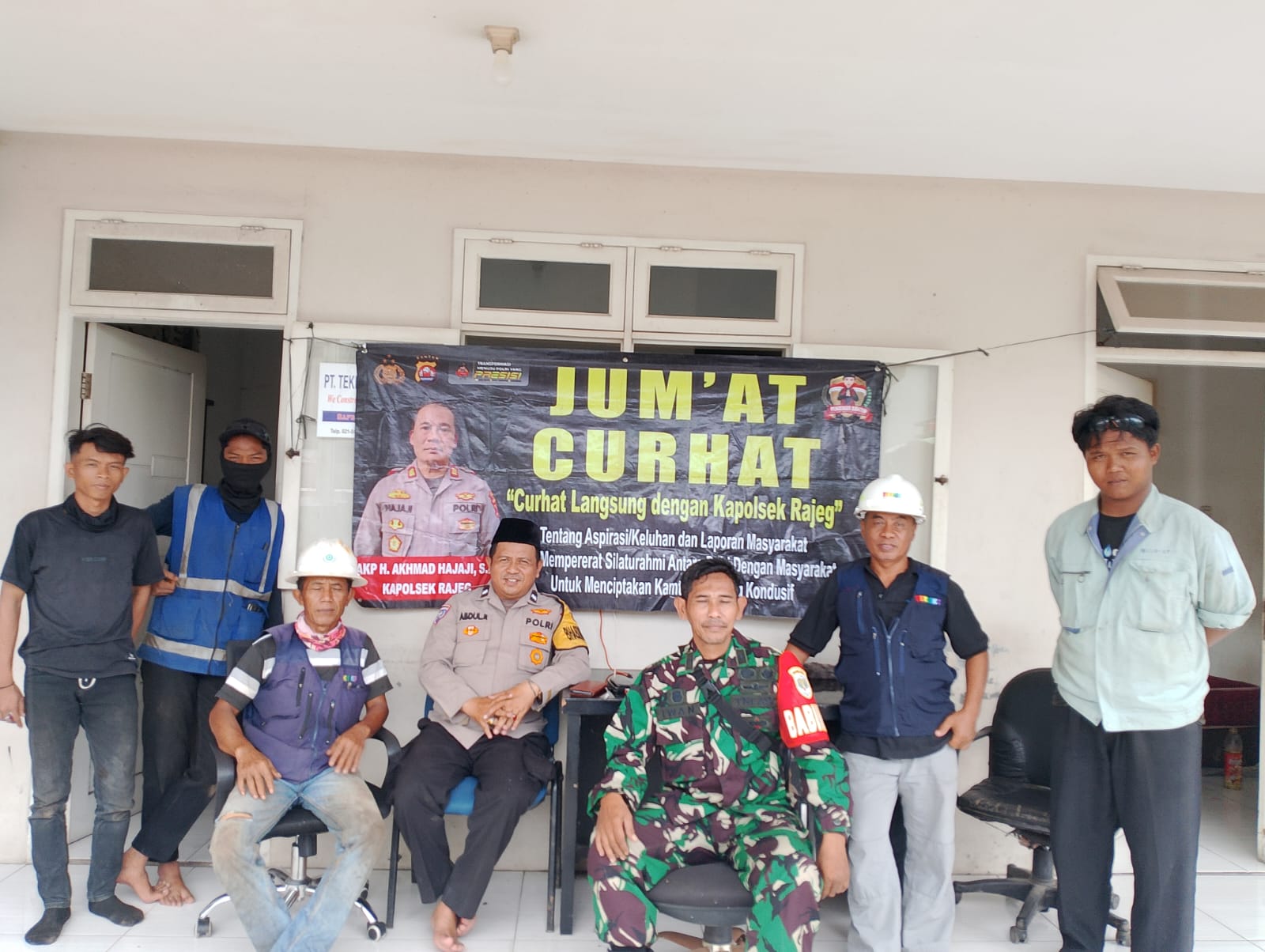 Kegiatan rutin program kapolda jumat curhat polsek rajeg serap aspirasi masyarakat