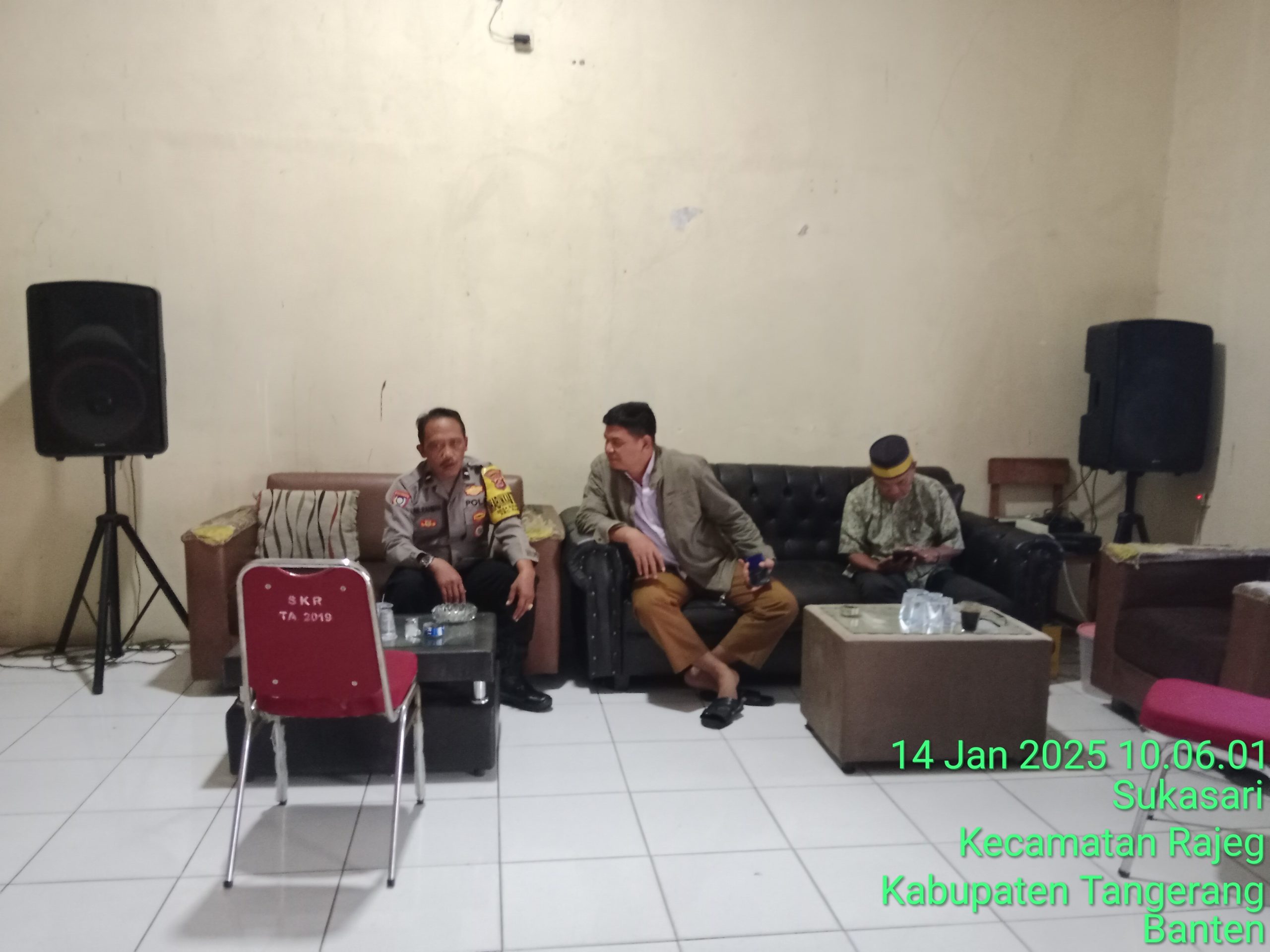 Kegiatan binamas Desa sukasari rajeg tangerang banten melaksanakan kegiatan sambang kepada warga binaan