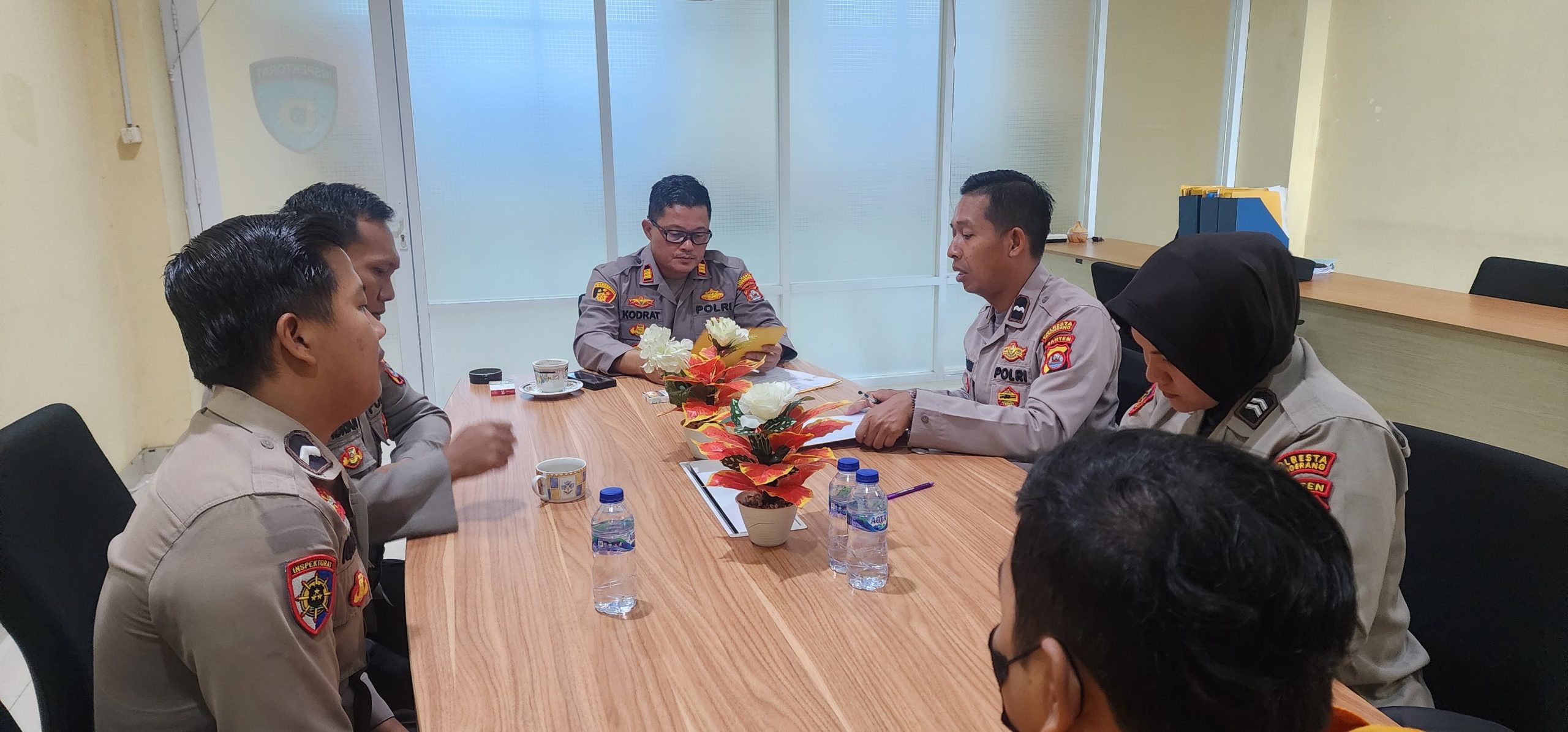 AKP Kudratullah, S.H., M.M , Pimpin Anev Rutin Siwas Polresta Tangerang