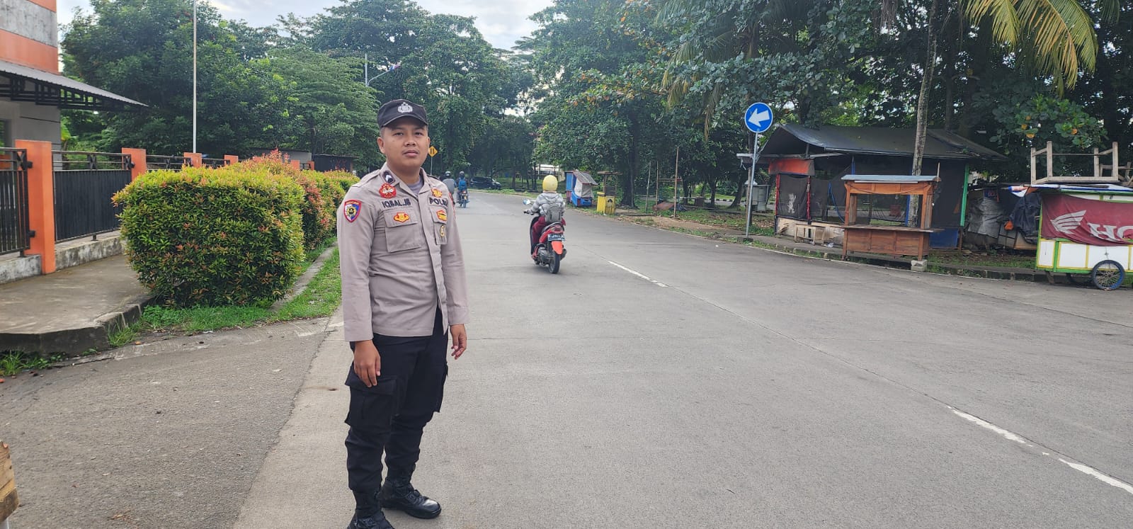 Strong Point anggota siwas Antisipasi Kepadatan Arus Lalulintas