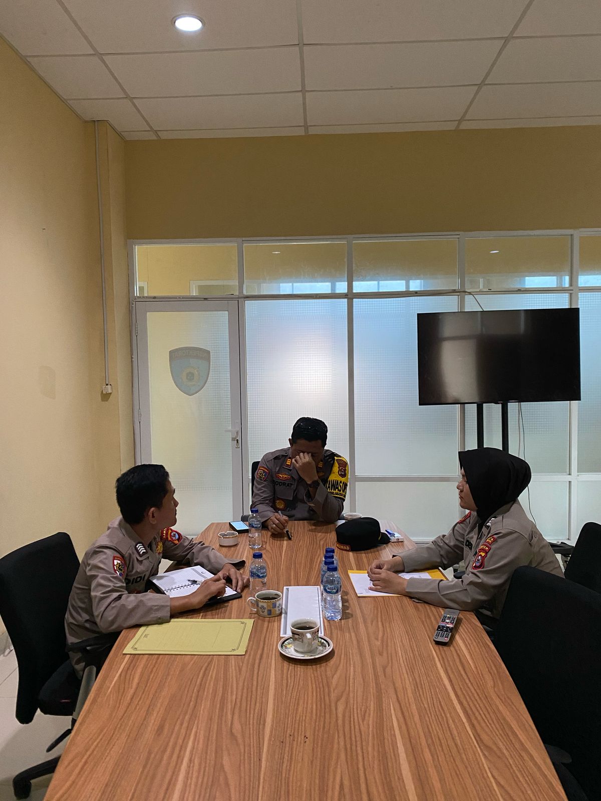 AKP Kudratullah, S.H., M.H , Pimpin Anev Rutin Siwas Polresta Tangerang di ruja siwas