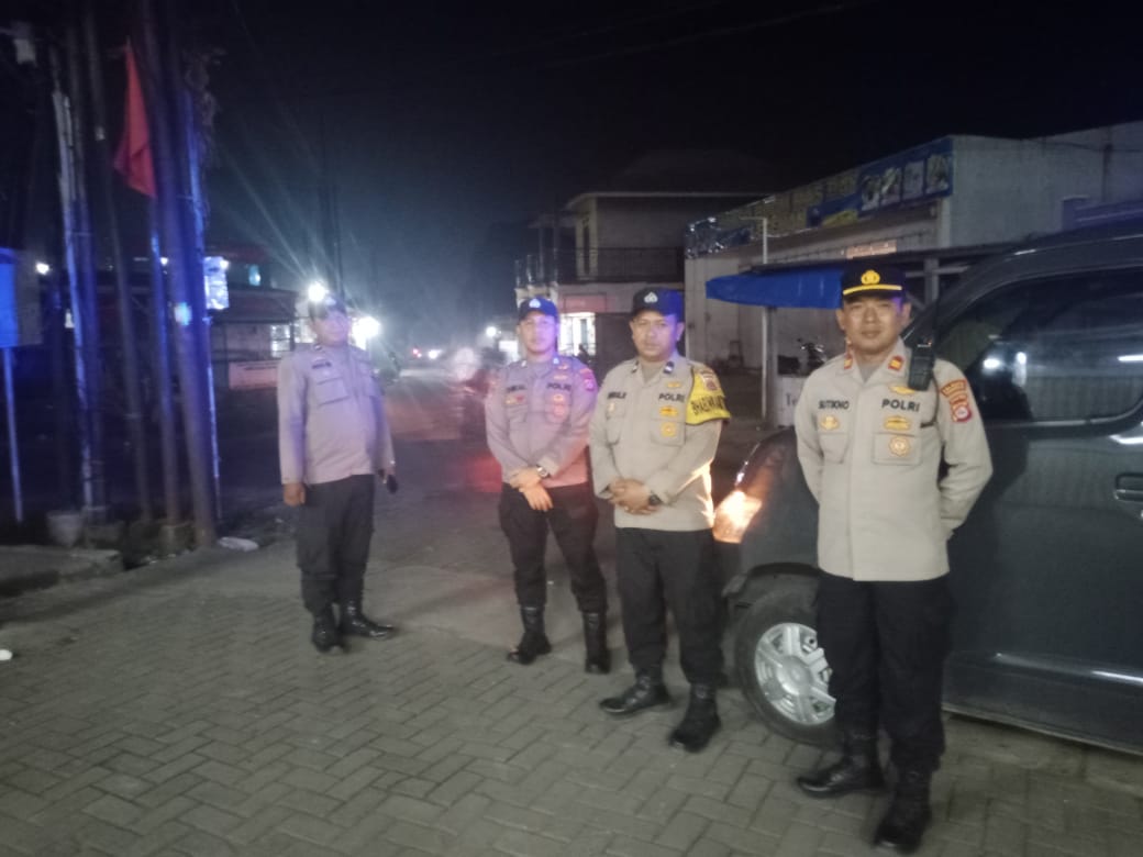 Kabupaten Tangerang – Dalam rangka cipta kondisi situasi Kamtibmas, Kepolisian Sektor Rajeg jajaran Polresta Tangerang Polda Banten menggelar Ops Cipta kondisi atau patroli Kegiatan Rutin Yang Ditingkatkan, di wilayah Kecamatan Rajeg Kabupaten Tangerang, Sabtu 01 Maret2025