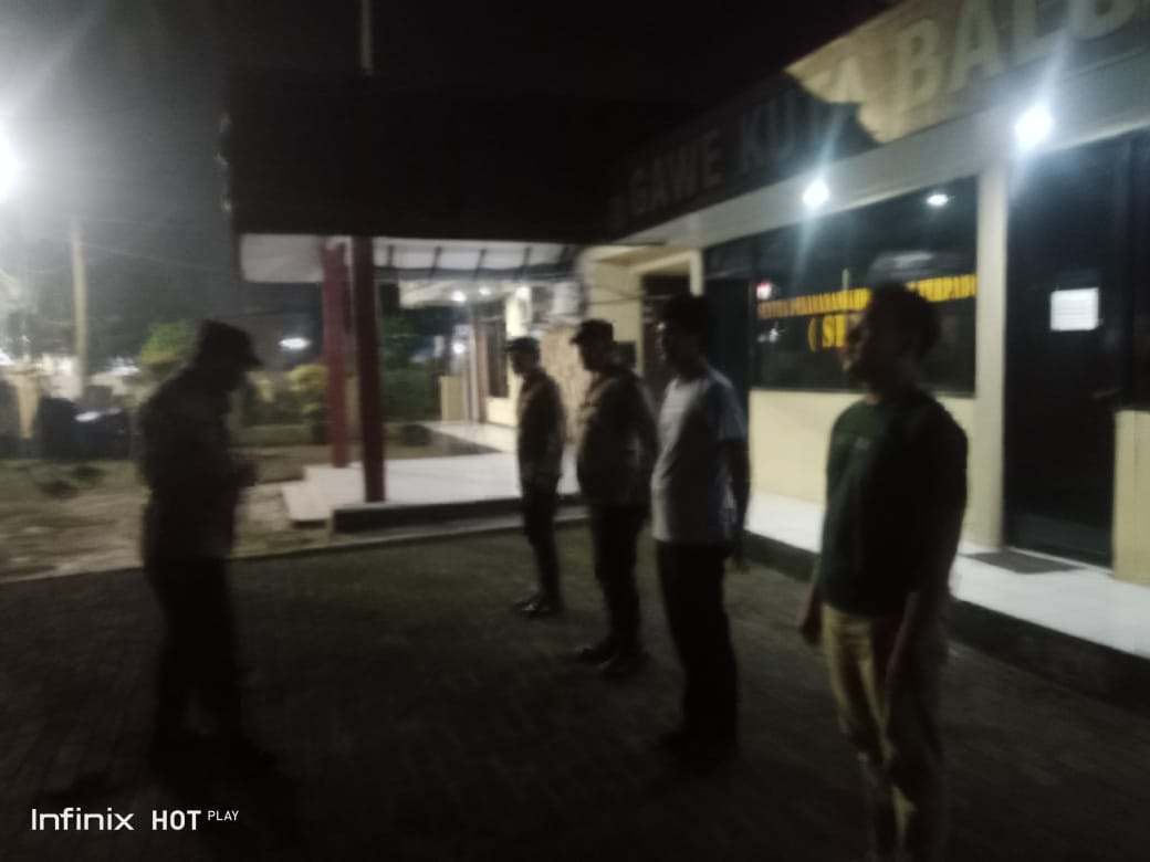 Kabupaten Tangerang – Dalam rangka cipta kondisi situasi Kamtibmas, Kepolisian Sektor Rajeg jajaran Polresta Tangerang Polda Banten menggelar Ops Cipta kondisi atau patroli Kegiatan Rutin Yang Ditingkatkan, di wilayah Kecamatan Rajeg Kabupaten Tangerang, Jumat 29 Maret 2025.