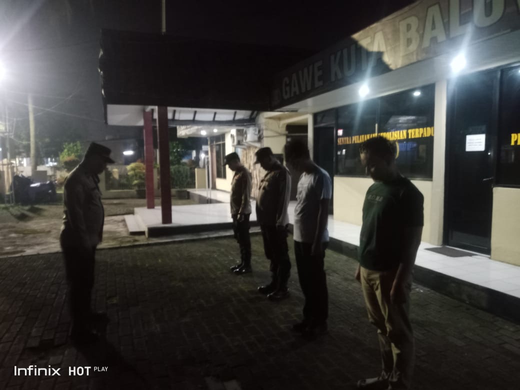 Kabupaten Tangerang – Dalam rangka cipta kondisi situasi Kamtibmas, Kepolisian Sektor Rajeg jajaran Polresta Tangerang Polda Banten menggelar Ops Cipta kondisi atau patroli Kegiatan Rutin Yang Ditingkatkan, di wilayah Kecamatan Rajeg Kabupaten Tangerang, Sabtu 12 April 2025.