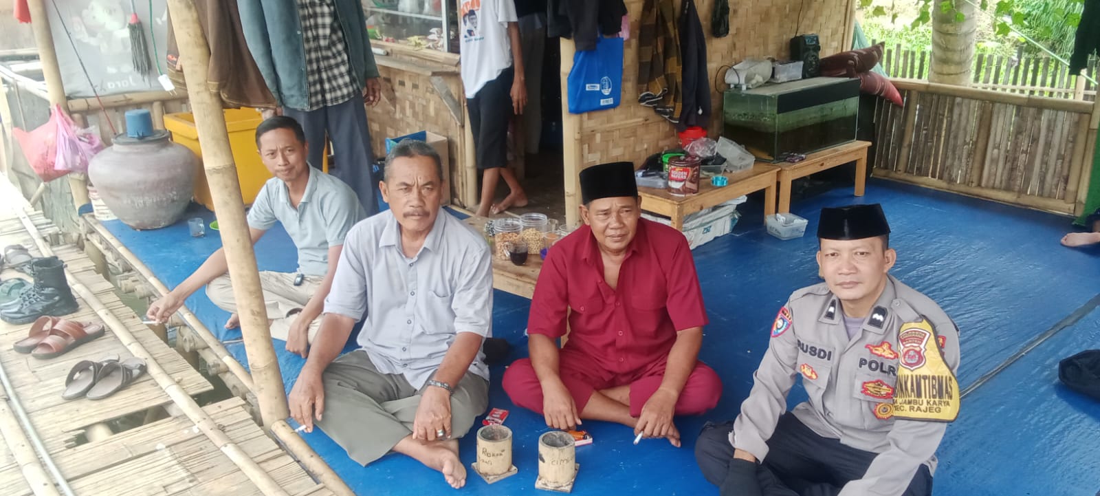 Kegiatan sambang dds bhabinkamtibmas polsek rajeg serap aspirasi masyarakat