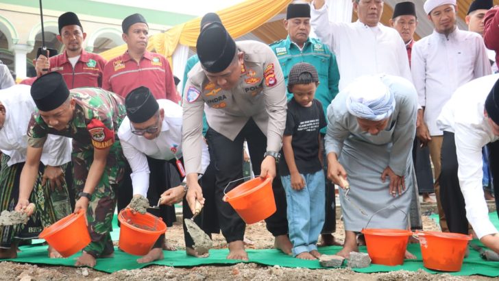 *Hadiri Peletakan Batu Pertama Perluasan Maqbaroh Al-Istiqlaliyah, Kapolresta Tangerang: Ulama dan Ponpes Memiliki Peran Besar