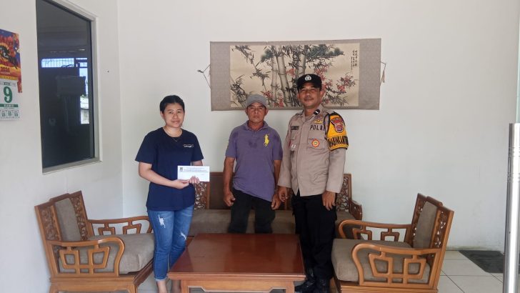 Polsek Panongan Sosialisasikan Larangan Parkir dan Bongkar Muat di Badan Perusahaan Jalan Desa kepada