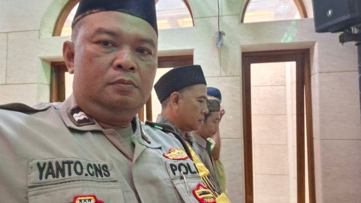 Subuh Keliling, Polsek Pasar Kemis Perkuat Silaturahmi dan Edukasi Kamtibmas Bersama Warga