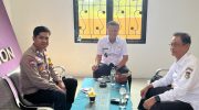 Bhabinkamtibmas Polsek Pasar Kemis Pererat Sinergi dengan Pemerintah Desa melalui Sambang DDS di Sindang Panon