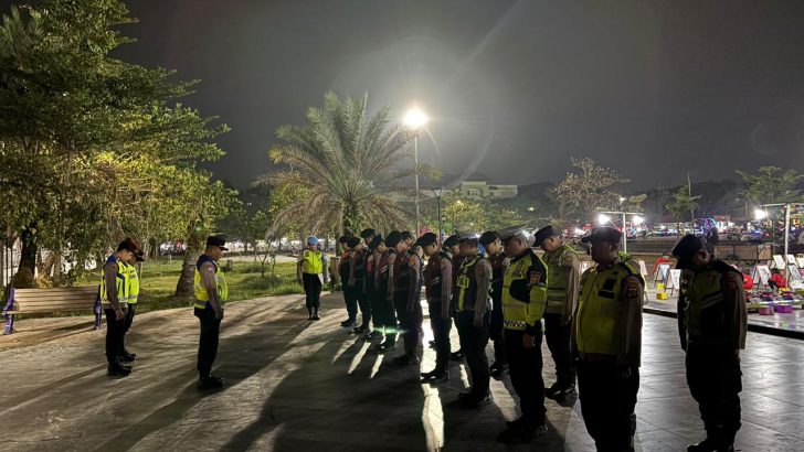 Provos Polresta Tangerang Cek Kesiapan Personel Apel Malam