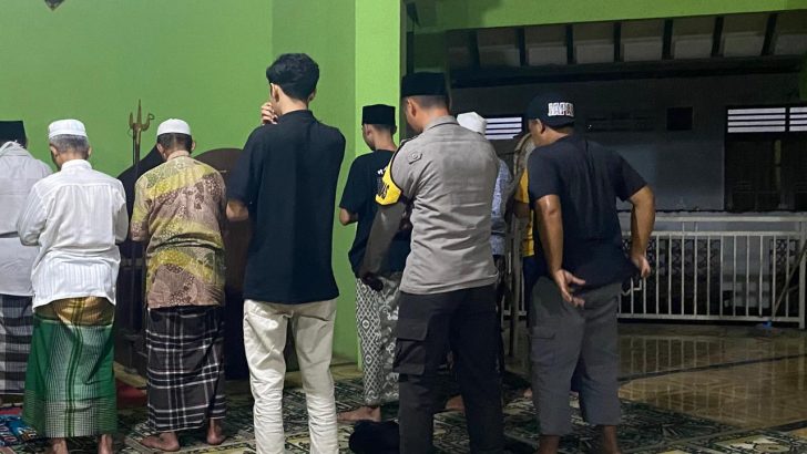 Polsek Mauk Gelar Sholat Subuh Keliling, Pererat Silaturahmi dengan Masyarakat