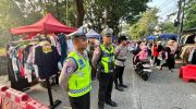 Polwan Polresta Tangerang Hadir Kawal CFD, Warga Makin Nyaman