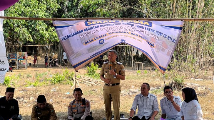 Wujud Kepedulian Sosial, Kapolsek Tigaraksa Hadiri Serah Terima RTLH untuk 35 Warga