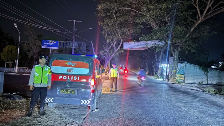 Ciptakan Kondisi Aman dan Kondusif, Personel Polsek Mauk Intensifkan Patroli Malam Antisipasi 3C